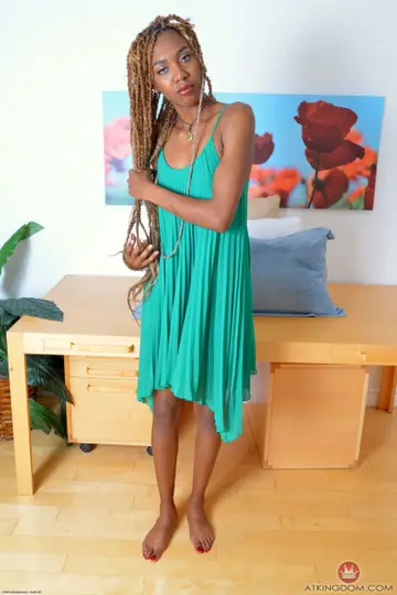 Kimmy Katt – Skinny Ebony Woman Undresses and Spreads Wide to Show Her Pussy
