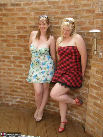Curvy MILF Lifts Her Skirt for Lesbian 69