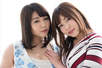 Shino Aoi – Japanese Lesbians Kiss and Eat Pussy in Panties