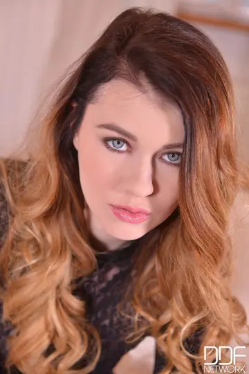 Misha Cross – Thick Polish Redhead in Pantyhose and Heels Gives a Footjob and Gets Fucked