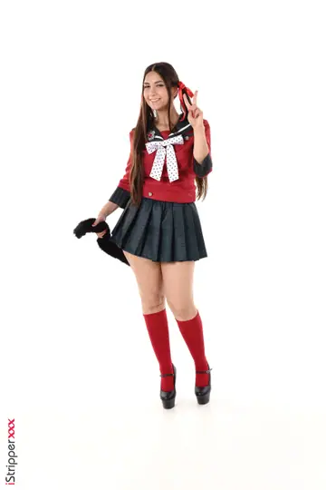 Moona Snake – Brunette in a Skirt and Stockings Uses a Dildo for Anal