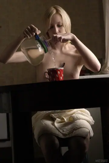 Short-Haired Blonde Spreads Her Hairy Pussy