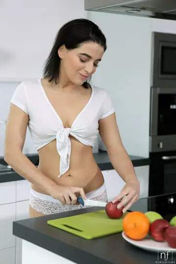 Liza Kolt – Pale Ukrainian MILF in Panties Takes a Creampie from a Black Man