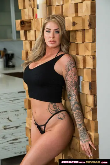 Curvy Blonde MILF Enjoys Interracial Sex and Takes a Cumshot