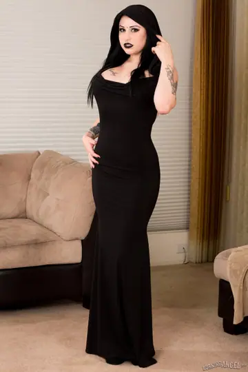 Ophelia Rain – Brunette in a Dress and Heels Spreads Her Pussy