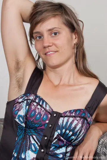 Thick Woman in Pantyhose Spreads Her Hairy Pussy and Armpits