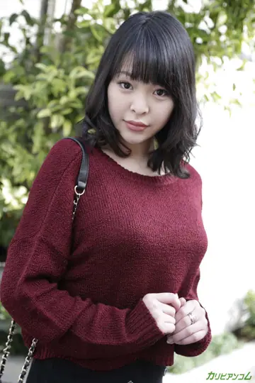 Thick Japanese Woman with Big Tits Gets Fucked Outdoors