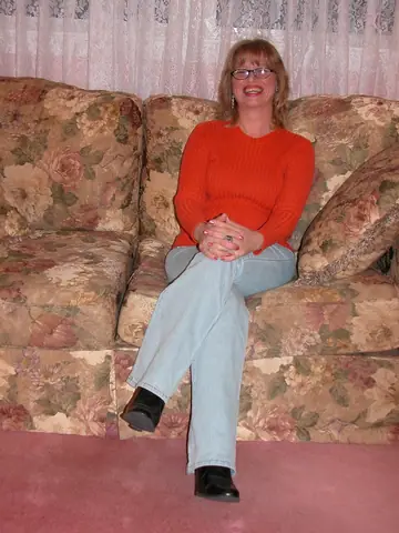 Curvy Blonde MILF in Heels and Glasses Fingers Her Hairy Pussy in the Bathroom