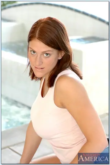 Eve Laurence – Thick Brunette with Big Tits Spreads by the Pool