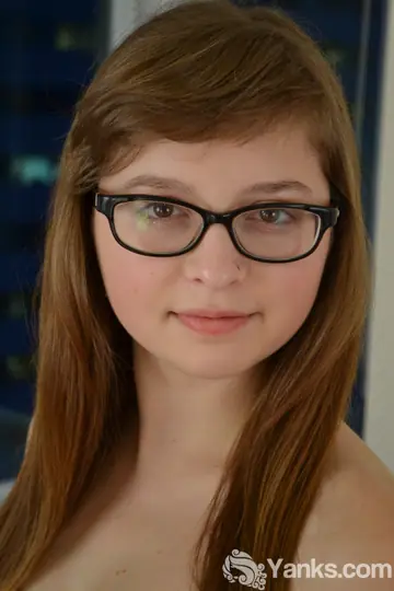 Lilah Demaray – Brunette in Glasses Fingers Her Shaved Pussy