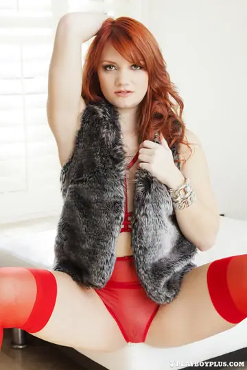 Elle Alexandra – Redhead in Lingerie Poses and Spreads Her Pussy