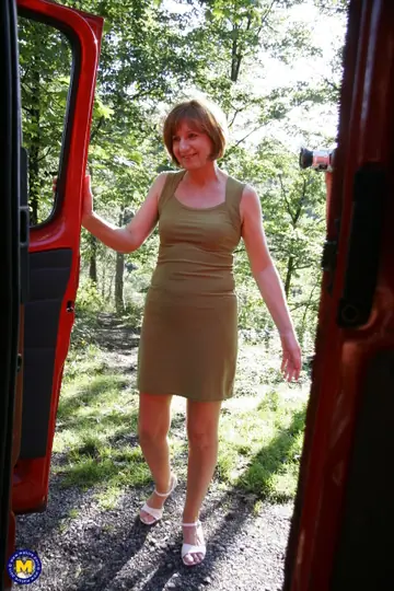 Mature Redhead in Panties Gives Outdoor Blowjob to Cumshot