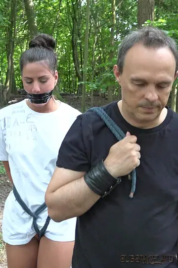 Athina – Brunette PAWG Takes Anal Doggy Style in the Forest Wearing Socks