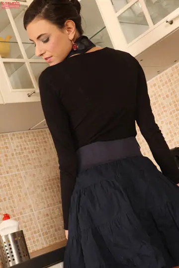 Gabi De Castello – Brunette MILF Removes Her Skirt and Spreads in the Kitchen