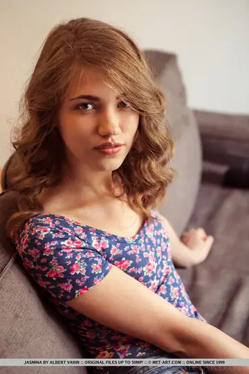 Skinny European Strips Out of Her Shorts and Spreads