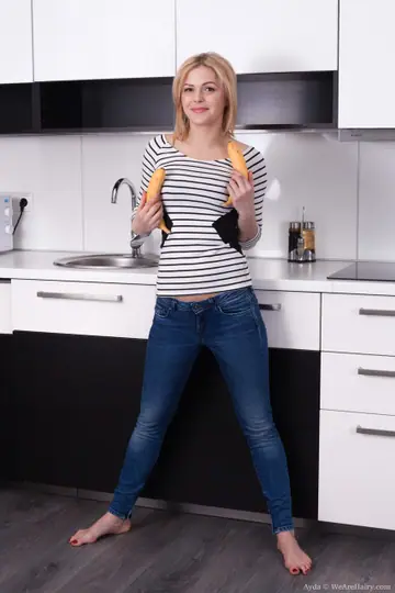 Short-Haired Blonde Strips Off Her Jeans in the Kitchen and Spreads Her Ass