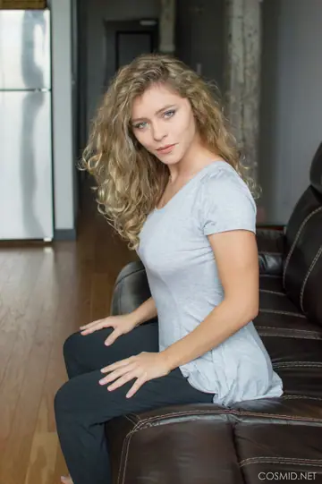 Alice Antoinette – Curly Blonde PAWG Strips Out of Her Panties for Her Debut