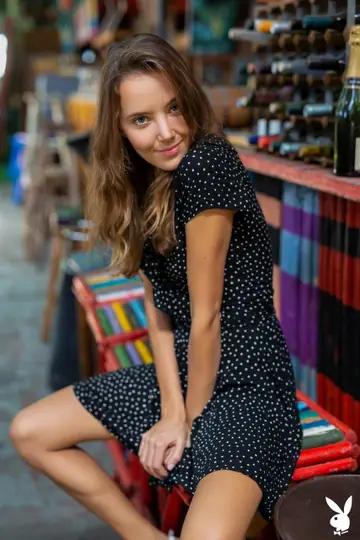 Mango A – Brunette Flashes and Strips Nude Outdoors