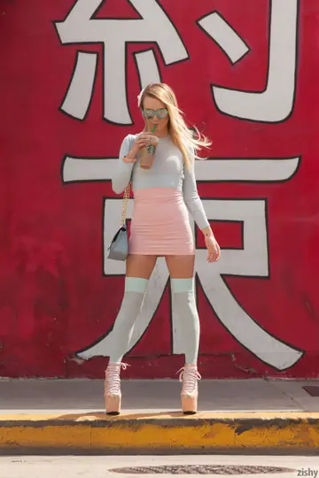 Carmen Callaway – Blonde in Glasses and Skirt Flashes Panties Over Stockings