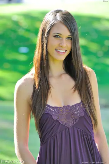 Tiffany Thompson – Tall Slim Brunette Strips Out of Her Dress Outdoors