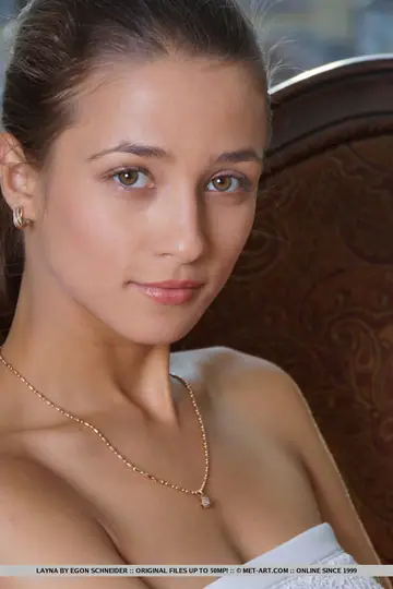 Sasha Pea – European Brunette Poses Nude After Slipping Out of Her Skirt