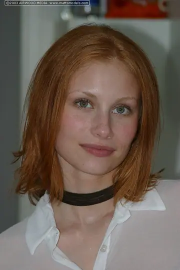 Pale Redhead with Big Tits Spreads Her Pussy on the Kitchen Counter