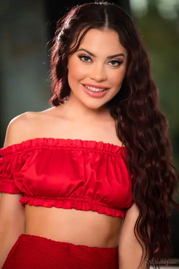 Chanell Heart – Thick Redhead and Ebony Lesbian Kiss and Lick on the Sofa