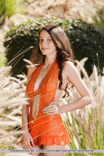 Rilee Marks – Skinny Brunette Squats and Spreads on Patio Stones
