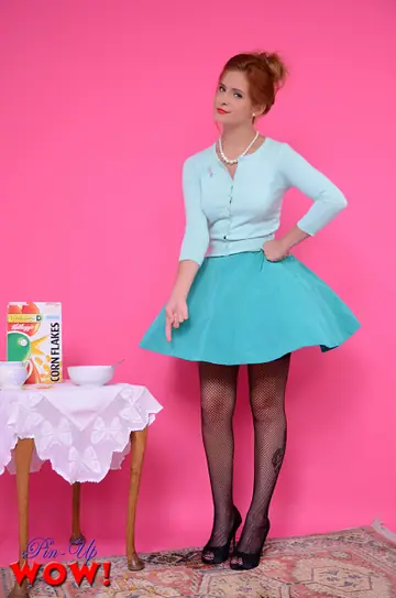 Elle Richie – Slim Redhead Strips to Stockings and Heels