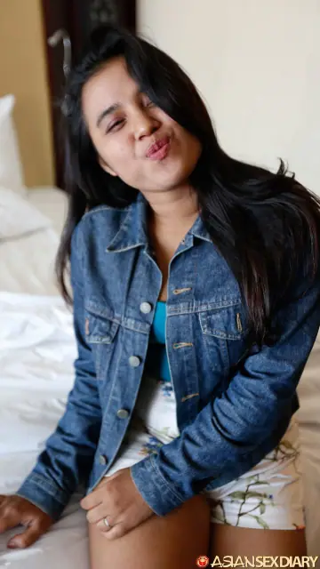 Chinese BBW Has Sex with Her Partner