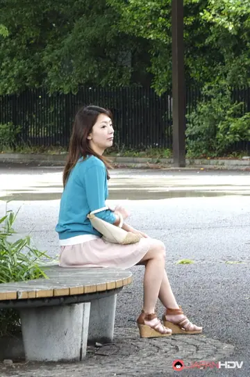 Petite Asian Babe Gives a Blowjob and Handjob Outdoors