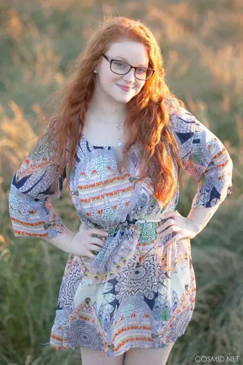 Kaycee Barnes: Redhead BBW Shows Her Big Tits in the Forest – photo 1 of 16