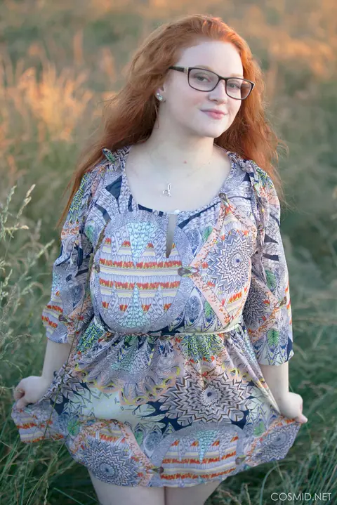 Kaycee Barnes: Redhead BBW Shows Her Big Tits in the Forest – photo 2 of 16