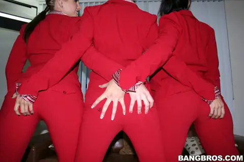 Dana Vespoli: Busty Tattooed Women in Uniforms Have Lesbian Sex – photo 6 of 20