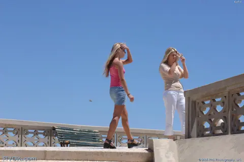 Alison Angel: Tall Blonde Flashes Her Big Tits and Licks Pussy in Public – photo 19 of 20
