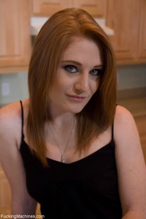 Lucy Fire: Petite Redhead Tests a Sex Machine on the Kitchen Counter – photo 1 of 21