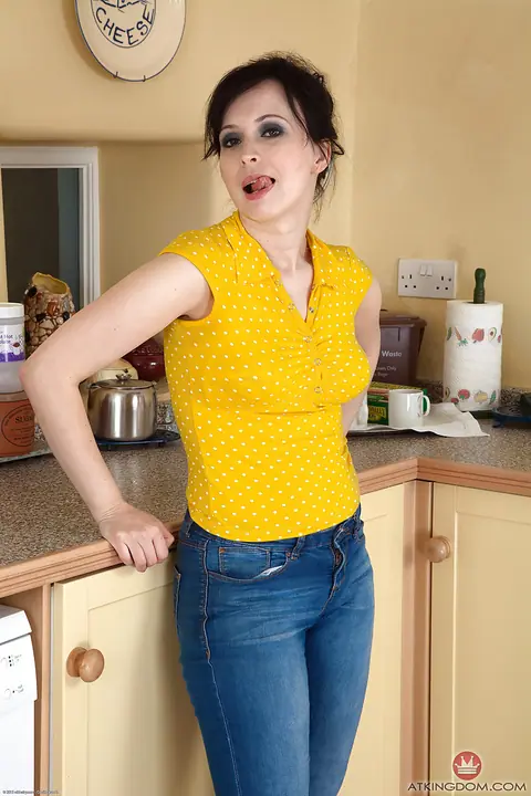 Mature Chubby Woman With Big Tits Spreads Her Hairy Pussy in the Kitchen – photo 1 of 16