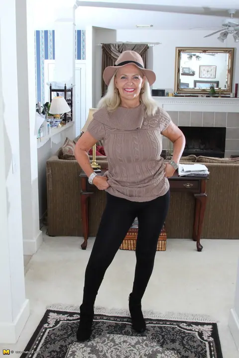 Judy Belkins: Blonde Mature Woman Peels Off Her Pantyhose and Skirt – photo 8 of 16
