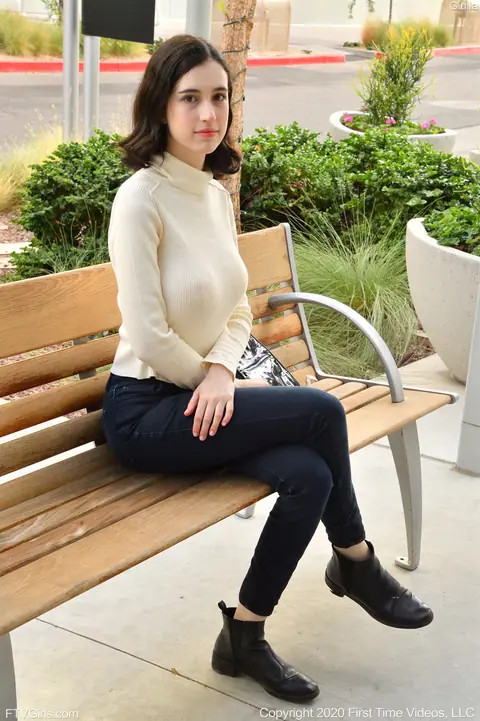 Pale Skinny Babe with Big Natural Tits Strips Out of Her Jeans in Public – photo 4 of 20