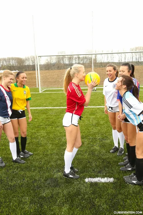 Cayla Lyons: Blonde and Brunette Czech Women Have Lesbian Sex on the Soccer Pitch – photo 12 of 20