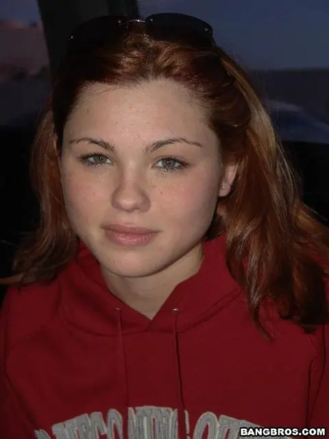 Jayme Langford: Skinny Redhead Strips Out of Her Jeans and Spreads in a Car – photo 2 of 13