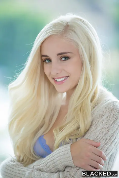 Naomi Woods: Petite Blonde Rides BBC and Takes Cum in Mouth – photo 1 of 20