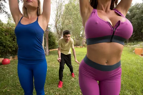 Alexis Fawx: Athletic Blonde MILF with Big Tits Sucks and Fucks Her Partner – photo 3 of 20