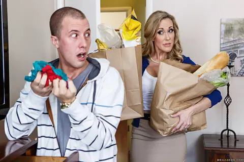 Brandi Love: Blonde MILF With Big Tits Rides and Spreads in Panties – photo 2 of 21
