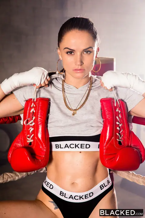 Tori Black: Tall Brunette in Pigtails Takes BBC Anal in the Gym Threesome – photo 4 of 20