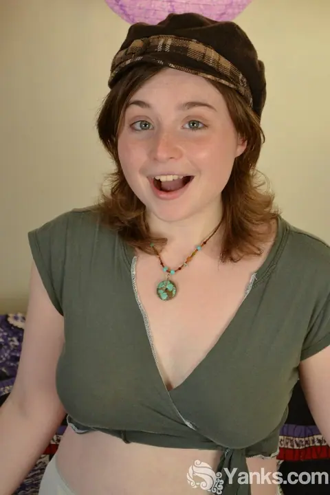 BBW Redhead Fingers Her Hairy Bush and Spreads Wide – photo 1 of 16