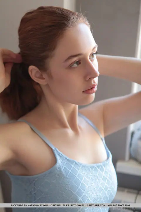 European Redhead Strips and Poses Naked in the Kitchen – photo 1 of 18
