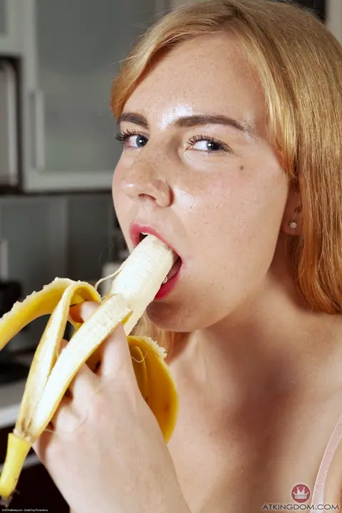Russian Redhead BBW Spreads Her Hairy Pussy – photo 1 of 20