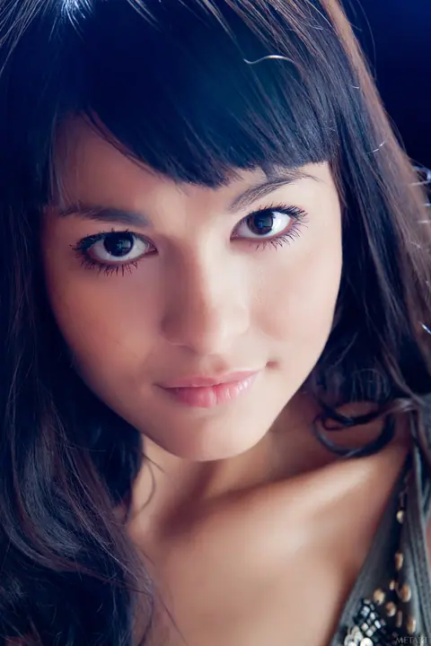 Brunette Pulls Off Her Skirt and Spreads Her Hairy Pussy – photo 7 of 21