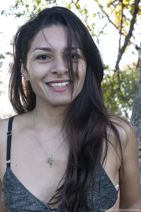 Margaret Li: Slim Latina Brunette Shows Her Hairy Pussy Outdoors – photo 3 of 21